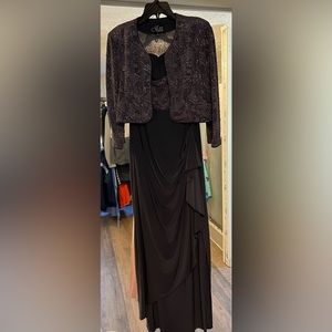 Women’s formal dress